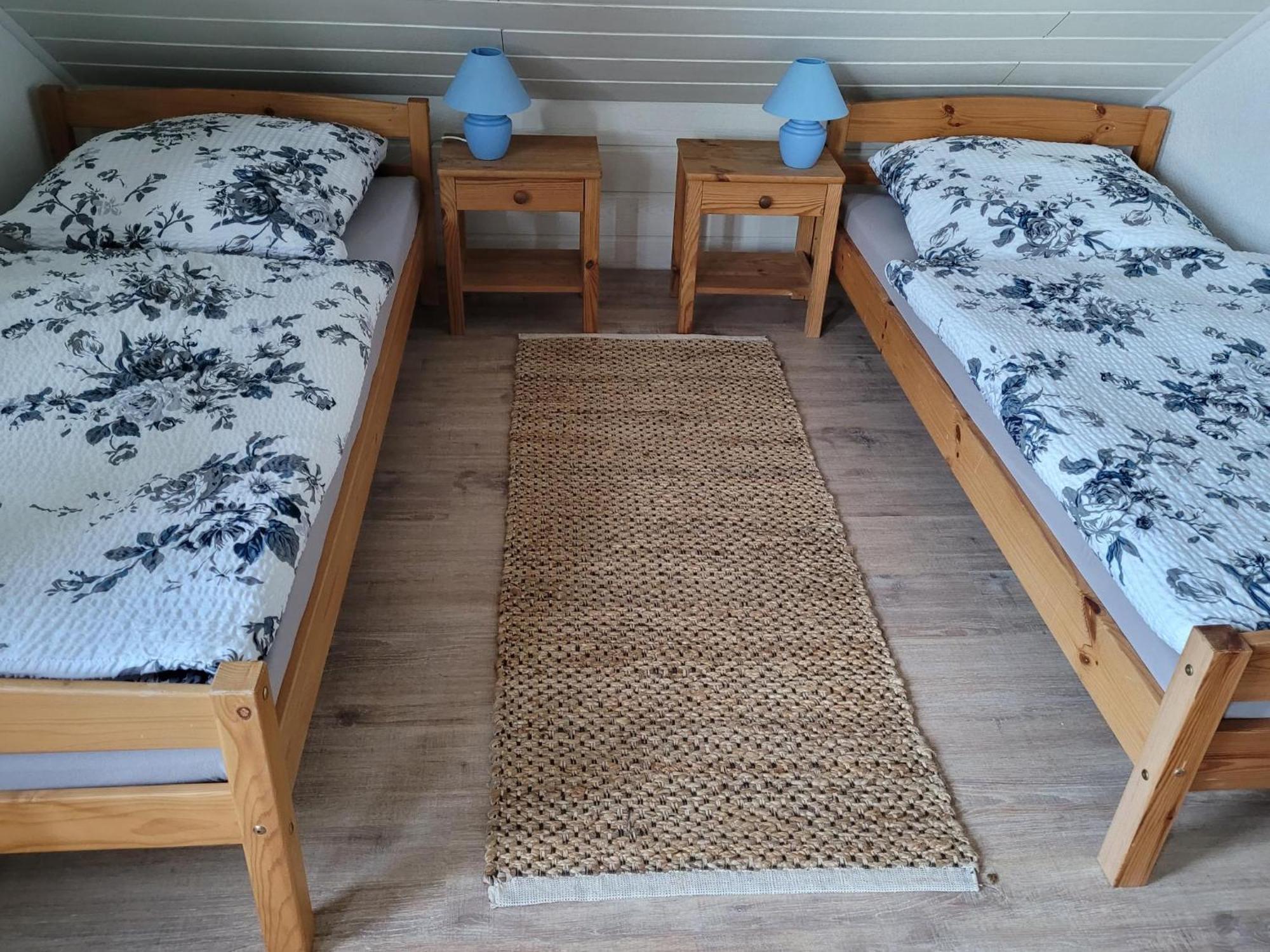 Wohnung Mit Wintergarten Wittmund Exterior foto