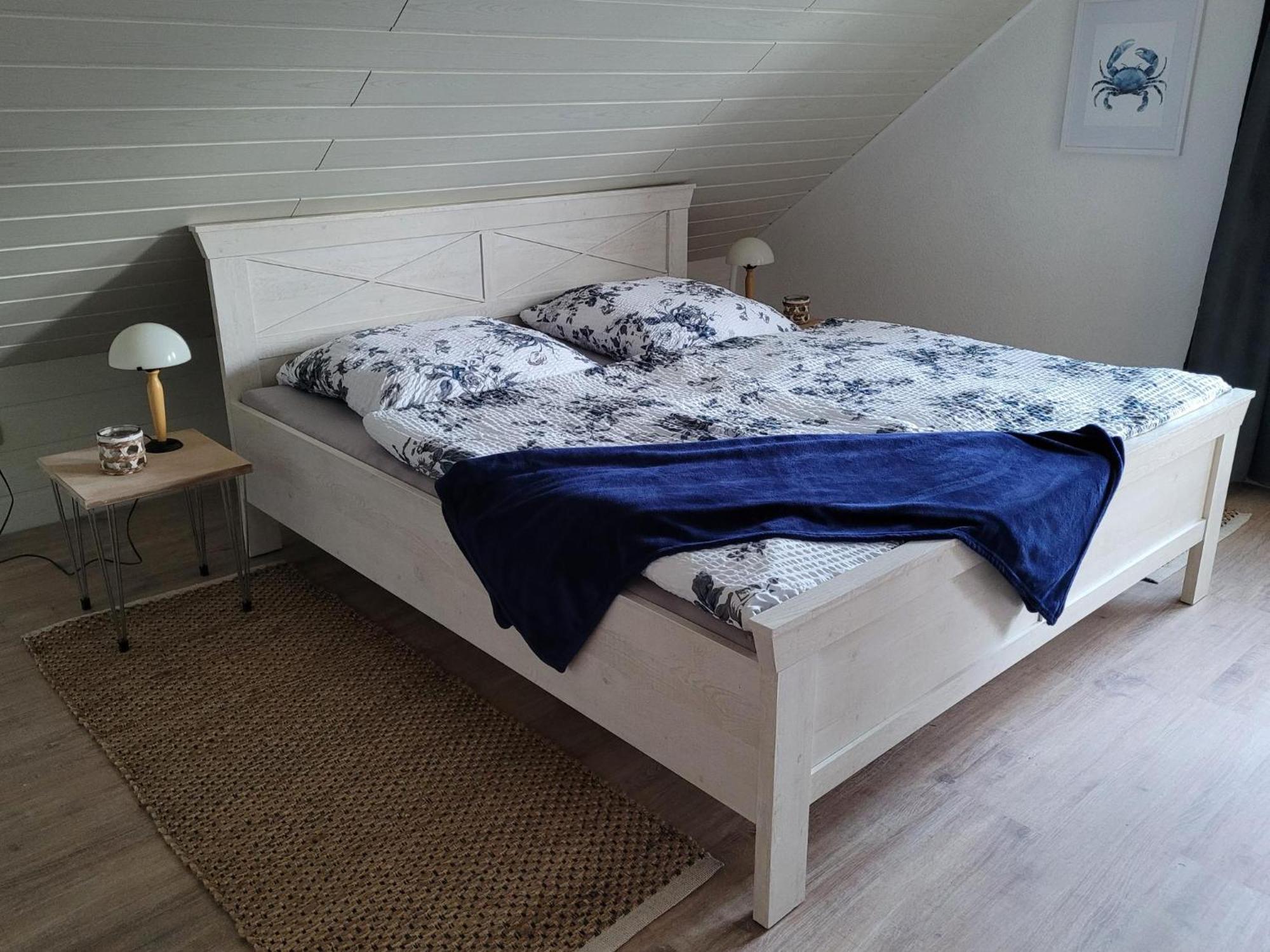 Wohnung Mit Wintergarten Wittmund Exterior foto
